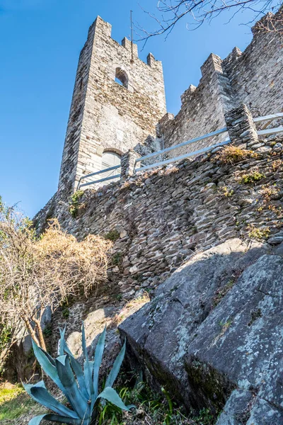 Castle Corennio Plinio — Stockfoto