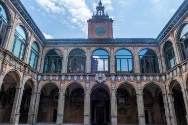 Bologna 'daki Archiginnasio kütüphanesi.
