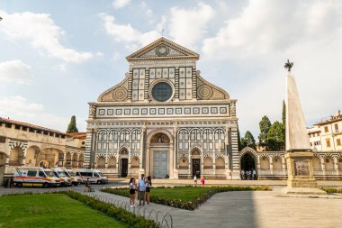 Floransa, İtalya - 07-05-2021: Floransa 'daki Santa Maria Novella Katedrali
