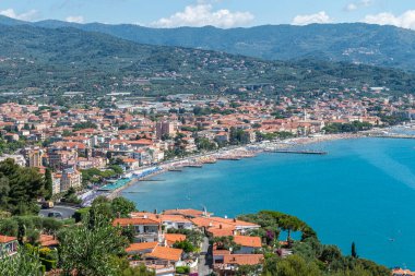 Diano Marina 'nın hava görüntüsü