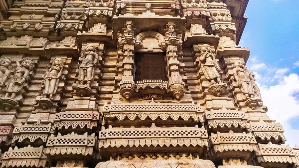 巨大的Na Dera石像 Jain Derasar Ahmedabad — 图库照片