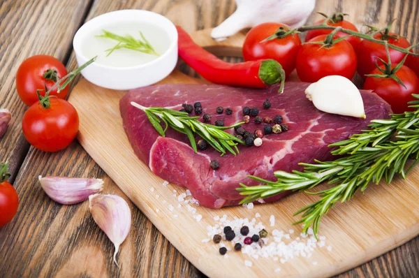 Beef steak — Stock Photo, Image