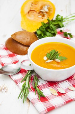 Balkabağı çorbası