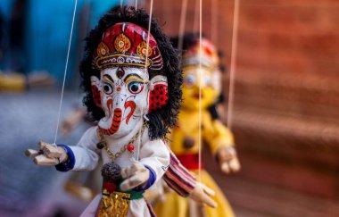 Geleneksel Nepal ahşap kukla oyuncağı Ganesh