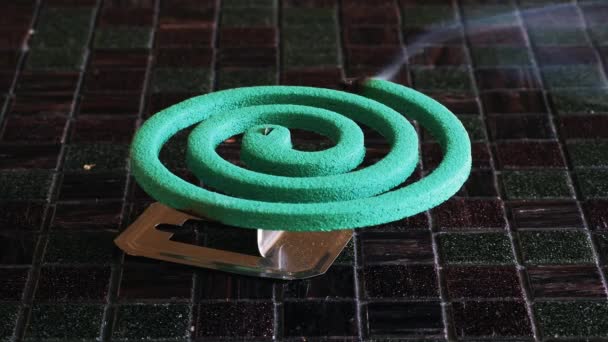 Time Lapse Burning Green Mosquito Coil Ward Mosquitoes Outdoor Setting — Stock Video