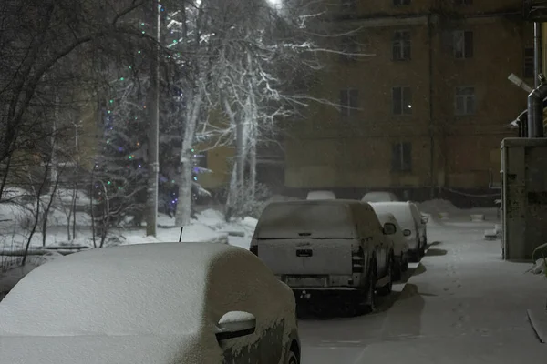 Voitures Dans Parking Ont Été Recouverts Neige Problèmes Pour Les — Photo