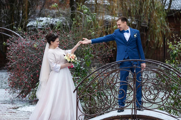 Two Newlyweds Wedding Walk Winter Lovers Happily Hug Gently Kiss — Stock Photo, Image