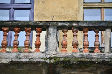 Eski stil balkon