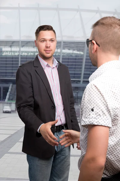 Futbol oyuncular Ajan müşteri ile