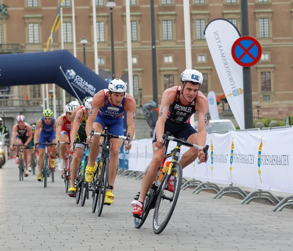 Sztokholm Szwecja Lip 2016 Grupa Rowerzystów Mężczyzna Triathlete Jonathan Brownlee — Zdjęcie stockowe