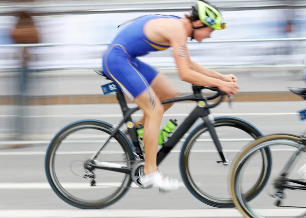 Stockholm Suecia Jul 2016 Vista Lateral Del Ciclista Triatleta Masculino —  Fotos de Stock