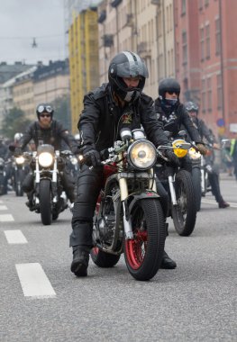 Moda portre eski motosiklet ve Bisiklet