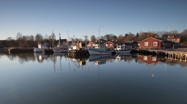 Liman, sabah ışık