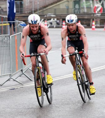 Brownlee kardeşler, Bisiklet-2