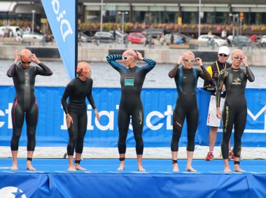 Önce Başlat sinyal - triatlon, kadınlar