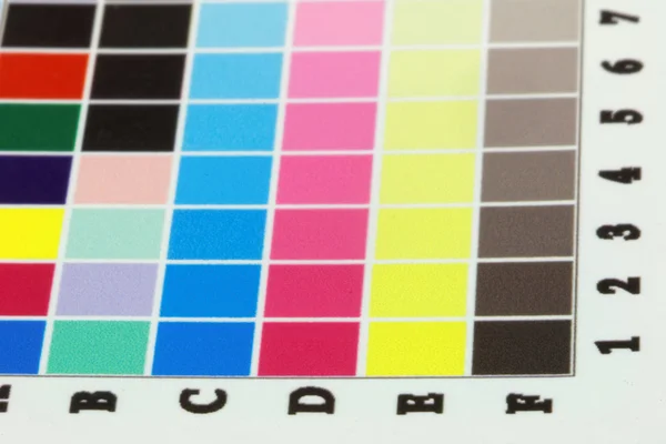 Närbild av suddiga inkjet CMYK-test, sidan utskriftsvy — Stockfoto