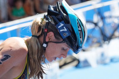 Kask ile Gillian Sanders (Rsa)