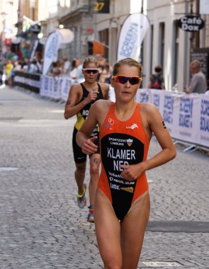 Triathlete Rachel Klamer running clipart