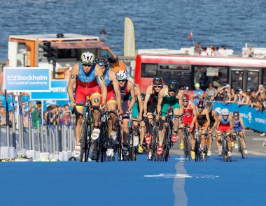 İspanyol triatlon rakip yokuş yukarı Bisiklete binme