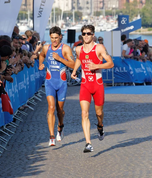 Stockholm Sweden Aug 2015 Tough Fight Two Running Triathletes Pujades — ストック写真