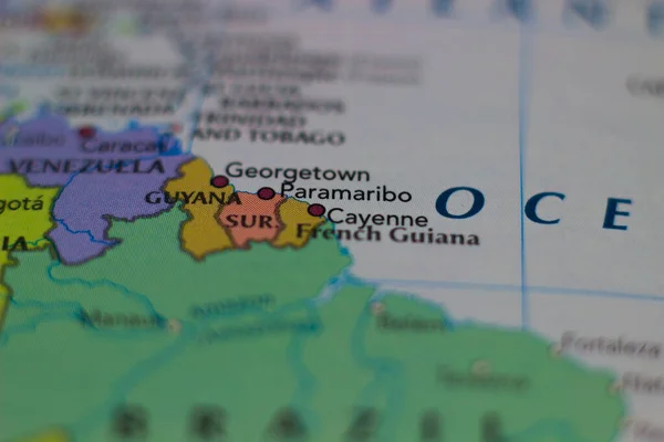 Cayenne Die Hauptstadt Französisch Guayanas Auf Einer Geografischen Karte Anzeigen — Stockfoto