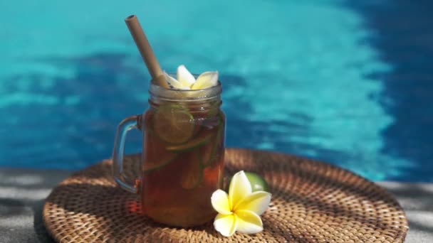 Video Footage Glass Mason Jar Iced Tea Cold Ice Cubes — Stock Video