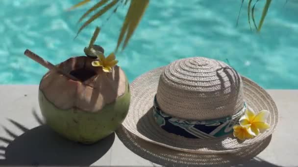 Video Footage Green Young Coconut Close Bamboo Straw Sun Hat — Stock Video