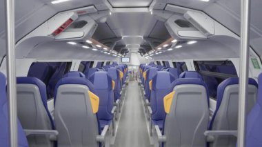 Geceleri Venedik 'e giden modern çift katlı trenin içi bomboş. Hareket halindeki koridor boyunca mavi yolcu koltukları. Taşımacılık altyapısı, işe gidip gelme ve seyahat kavramı.