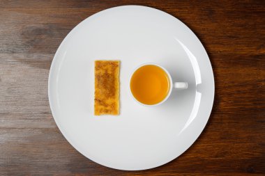 Üfle ve bir fincan çay