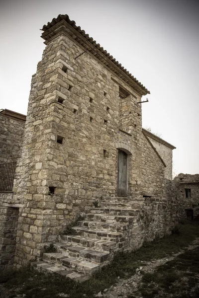 Roscigno es un antiguo pueblo abandonado — Foto de Stock