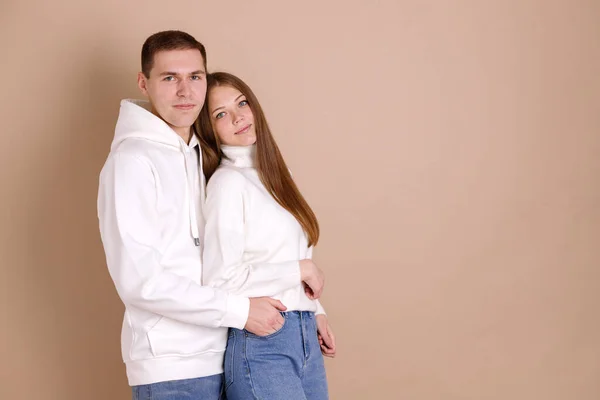 Couple Amoureux Studio Jour Saint Valentin — Photo