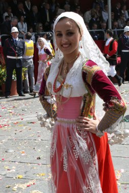 St. Efisio Festivali. Geleneksel giyimli kadınlar. Cagliary, Sardegna, İtalya.