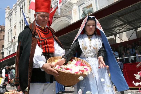 Festival de St. Efisio. Cagliary, Sardegna, Itália . — Fotografia de Stock
