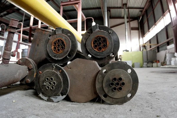 Eski stil kazan evi ekipman. Isı değiştirici Rusya.