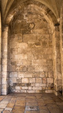 Eski Kudüs şehrinin kemerli girişi