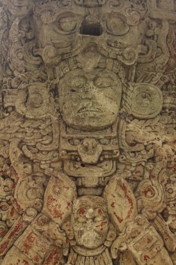 Oyma Maya stella, Copan kalıntıları, Honduras