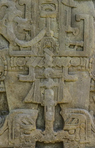 Mayské stojící kameny, Zřícenina Quirigua, Guatemala — Stock fotografie