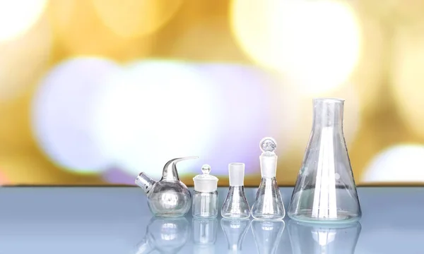 Glass Volumetric Flask ,Erlenmeyer flasks ,Laboratory Flasksare used for  laboratory work,For  mixing, pouring and storage of chemicals