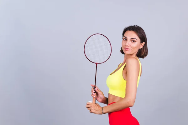 Passform Kvinna Sportkläder Topp Och Leggings Hålla Badminton Racket Glad — Stockfoto