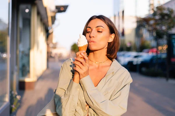 Woman Outdoor Summer Sunset Time Having Ice Cream Cone Positive — Stock Photo, Image
