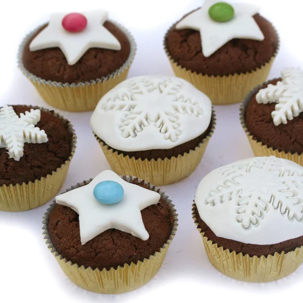 Cupcake Cioccolato Fondente Con Decorazioni Pasta Zucchero Bianco Bianco Natale — Foto Stock