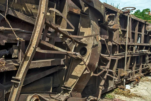 Zrenjanin Serbien Augusti 2020 Kapning Gamla Järnvägsvagnar Stationsplatån Avskurna Delarna — Stockfoto