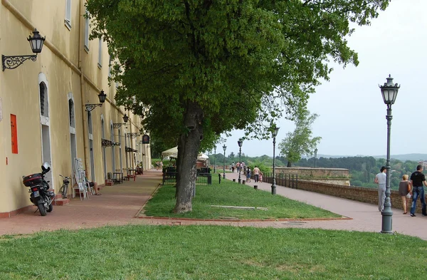 Promenade sur la forteresse de Petrovaradin — Photo