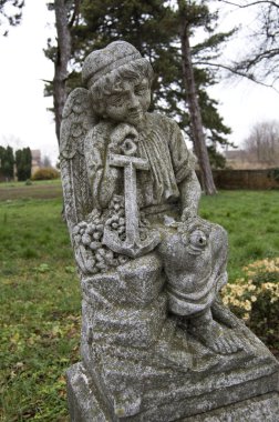 Angel bir mezarlık '