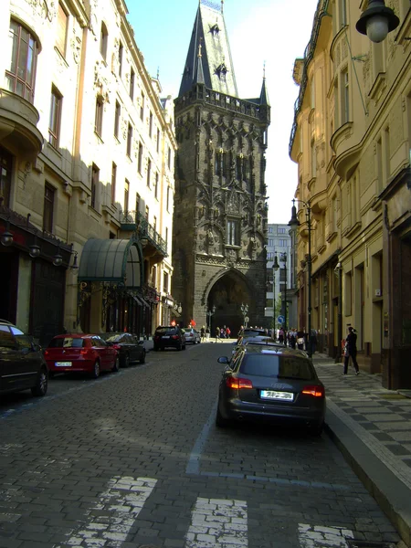 Пороховая башня в Праге — стоковое фото