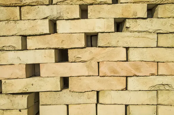 Ziegelhaufen auf Baustelle — Stockfoto