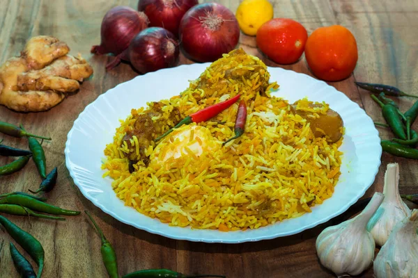 Biryani Usulü Tavuk Asya Usulü Pirinç — Stok fotoğraf