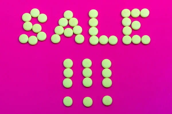 Sarı şekerleri ile tanıtım işareti