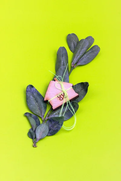 Bir şube 3 ile ahşap ev