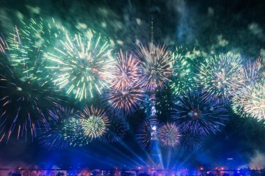 Ostankino. Uluslararası Festivali ışık daire açılışı